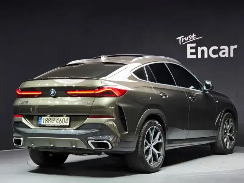 2022 BMW X6 с пробегом 73 251 км