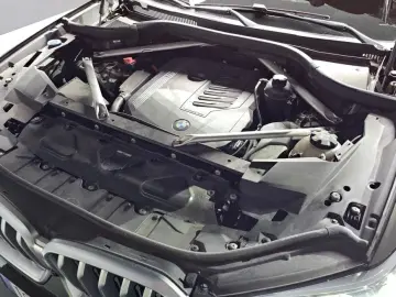 2022 BMW X6 с пробегом 73 251 км