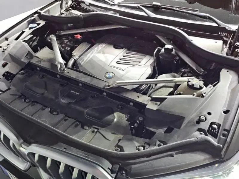 2022 BMW X6 с пробегом 73 251 км