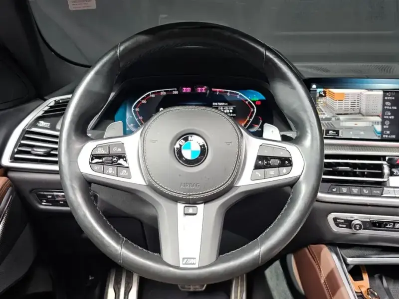 2022 BMW X6 с пробегом 73 251 км