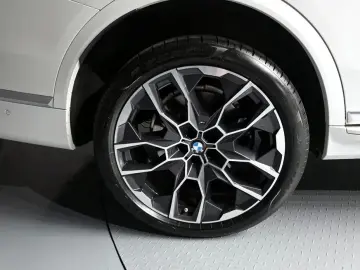 2024 BMW X7 с пробегом 38 708 км