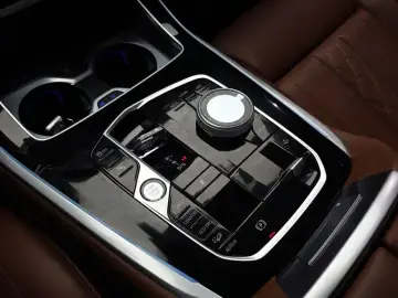 2024 BMW X7 с пробегом 38 708 км