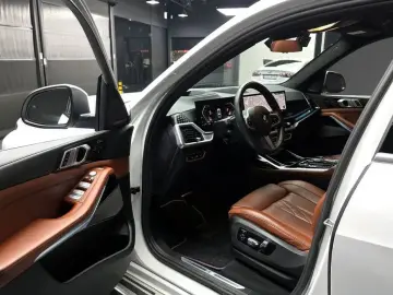 2024 BMW X7 с пробегом 38 708 км