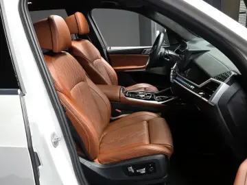 2024 BMW X7 с пробегом 38 708 км