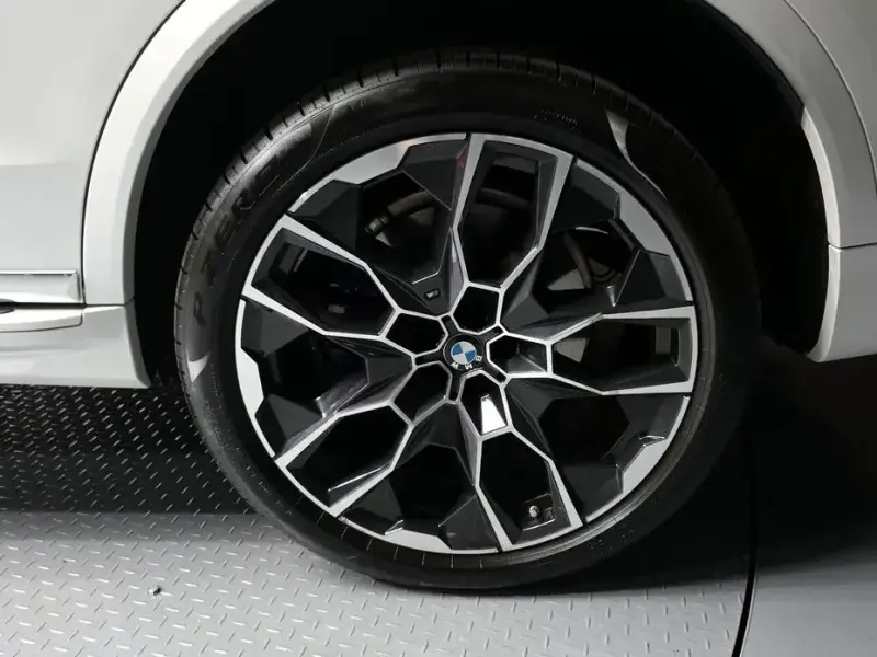 2024 BMW X7 с пробегом 38 708 км
