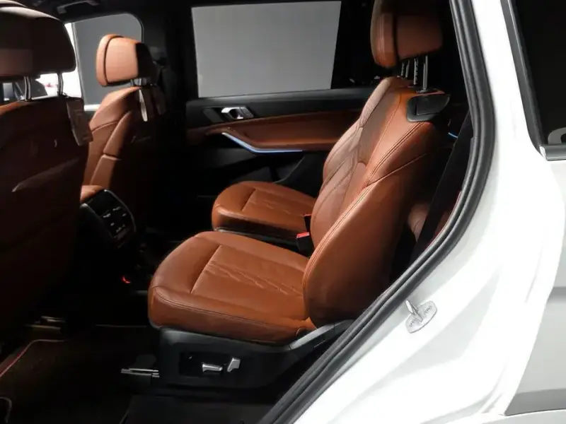 2024 BMW X7 с пробегом 38 708 км