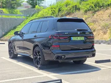 2025 BMW X7 с пробегом 27 665 км