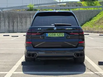2025 BMW X7 с пробегом 27 665 км