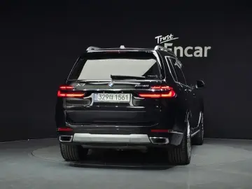 2025 BMW X7 с пробегом 52 382 км