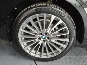 2025 BMW X7 с пробегом 52 382 км