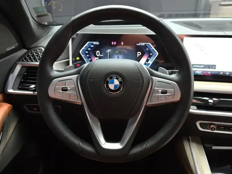 2025 BMW X7 с пробегом 52 382 км