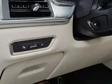 2025 BMW X7 с пробегом 11 573 км