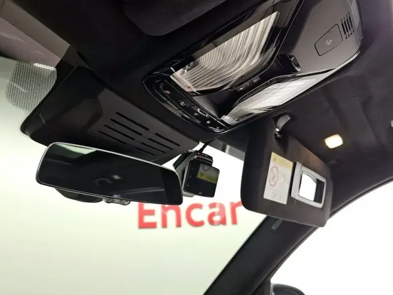 2025 BMW X7 с пробегом 11 573 км