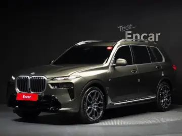 2025 BMW X7 с пробегом 9 483 км