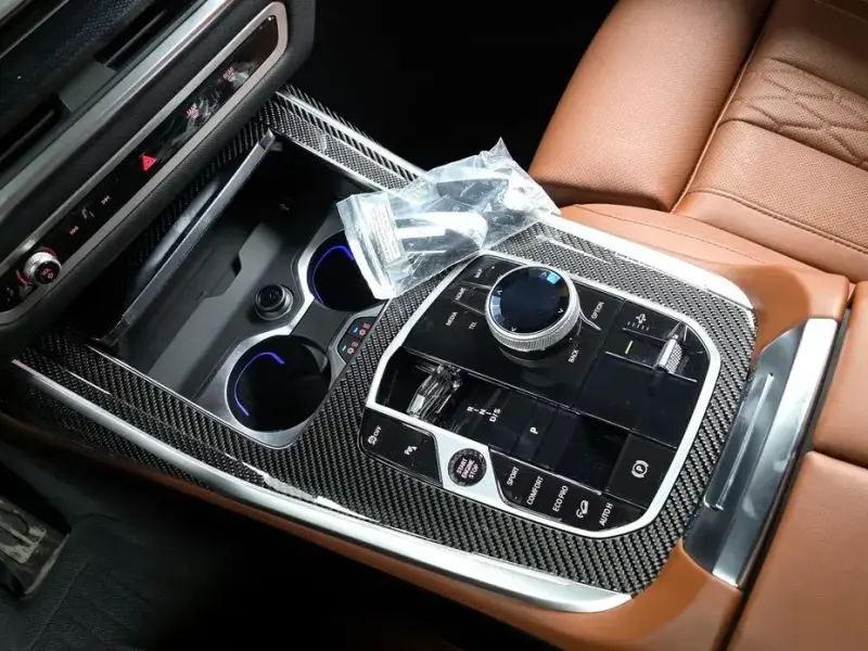 2025 BMW X7 с пробегом 9 483 км