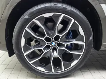 2025 BMW X7 с пробегом 11 160 км