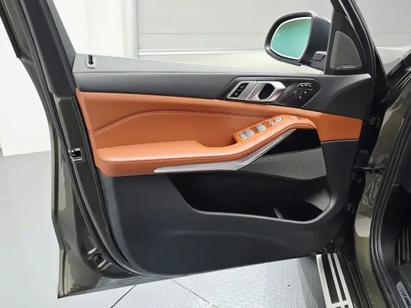 2024 BMW X7 с пробегом 46 657 км