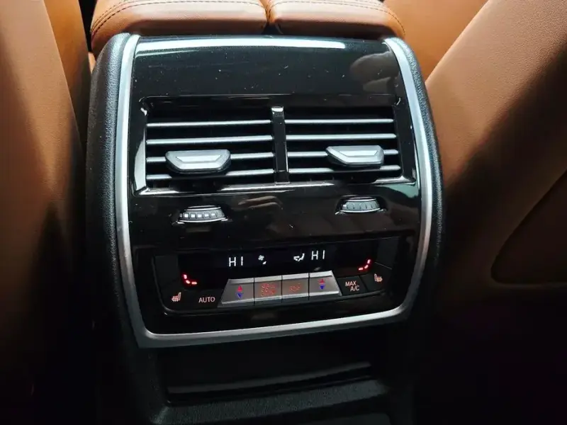 2024 BMW X7 с пробегом 46 657 км