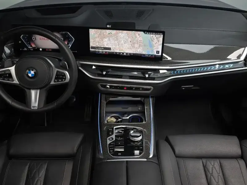 2025 BMW X7 с пробегом 65 524 км