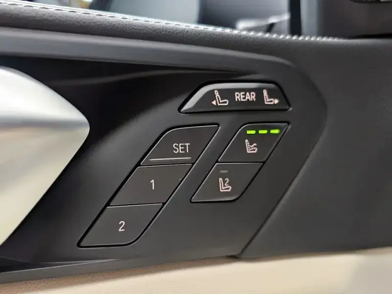 2025 BMW X7 с пробегом 5 187 км