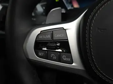 2025 BMW X7 с пробегом 65 524 км