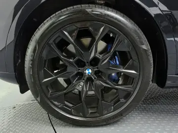 2025 BMW X7 с пробегом 10 527 км
