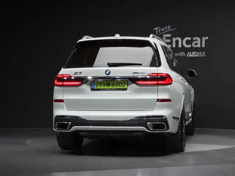 2025 BMW X7 с пробегом 9 311 км