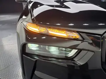 2025 BMW X7 с пробегом 10 527 км