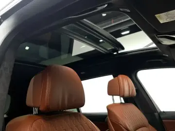 2025 BMW X7 с пробегом 5 630 км