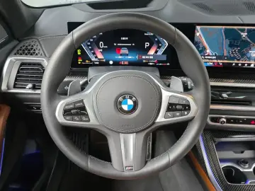 2025 BMW X7 с пробегом 5 806 км