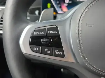 2025 BMW X7 с пробегом 5 806 км