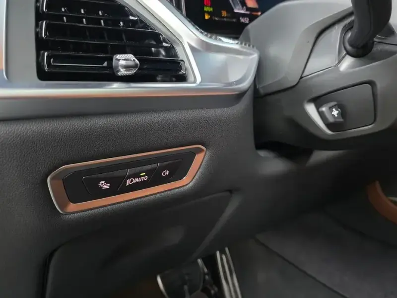 2025 BMW X7 с пробегом 5 806 км