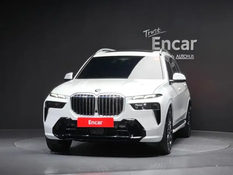 2024 BMW X7 с пробегом 3 902 км