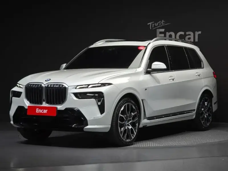 2025 BMW X7 с пробегом 20 790 км