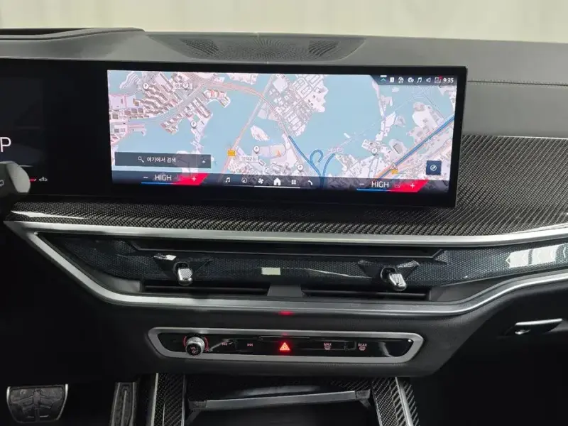 2025 BMW X7 с пробегом 20 790 км