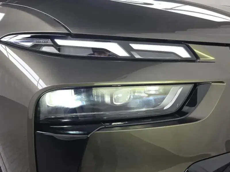 2025 BMW X7 с пробегом 17 746 км