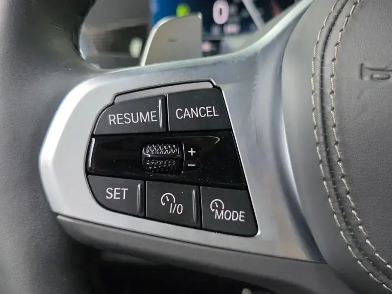 2025 BMW X7 с пробегом 17 746 км