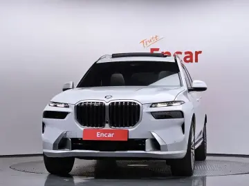 2025 BMW X7 с пробегом 7 931 км