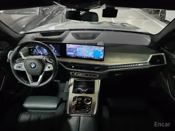 2025 BMW X7 с пробегом 11 760 км