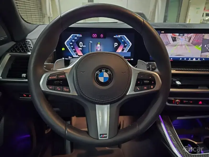 2025 BMW X7 с пробегом 7 606 км