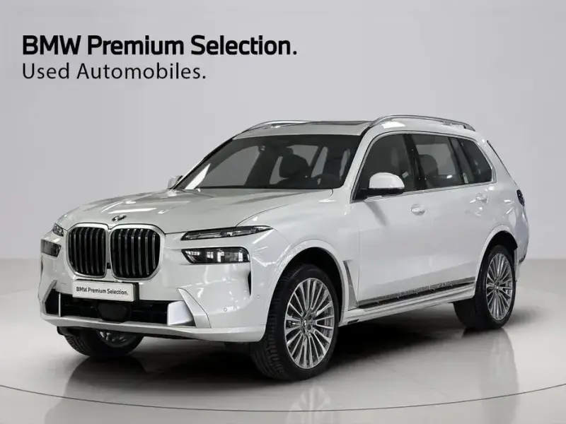 2025 BMW X7 с пробегом 8 980 км