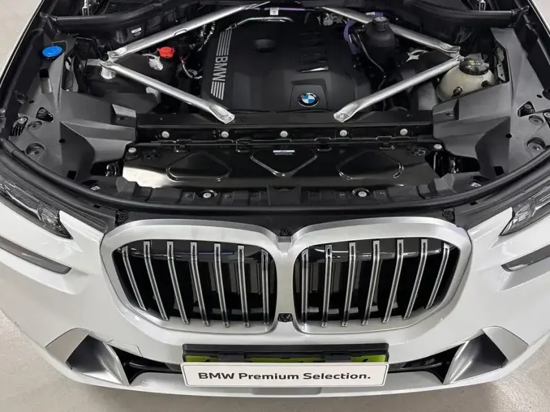 2025 BMW X7 с пробегом 8 980 км