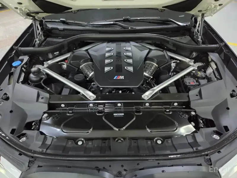 2024 BMW X7 с пробегом 20 129 км