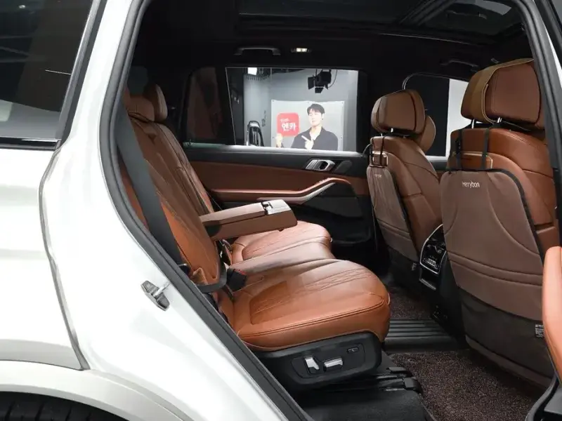 2025 BMW X7 с пробегом 26 247 км