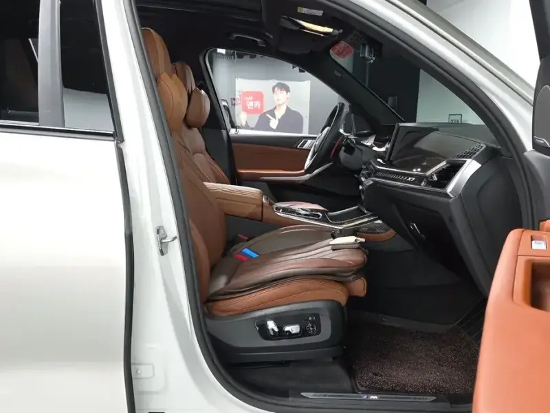 2025 BMW X7 с пробегом 26 247 км