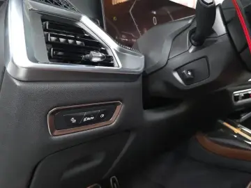 2025 BMW X7 с пробегом 26 247 км