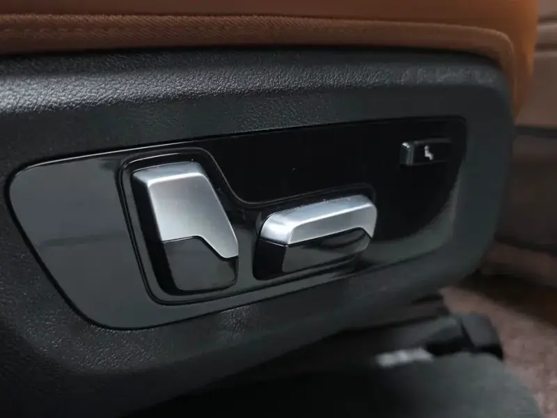 2025 BMW X7 с пробегом 26 247 км