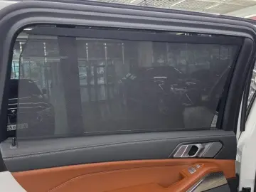 2025 BMW X7 с пробегом 16 306 км