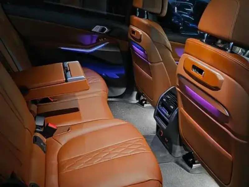 2025 BMW X7 с пробегом 4 200 км