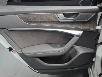 2020 Audi A7 с пробегом 46 333 км
